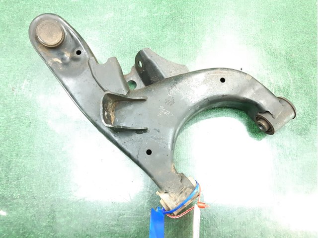 Brazo suspension (control) trasero inferior izquierdo 551A1EB31A Nissan