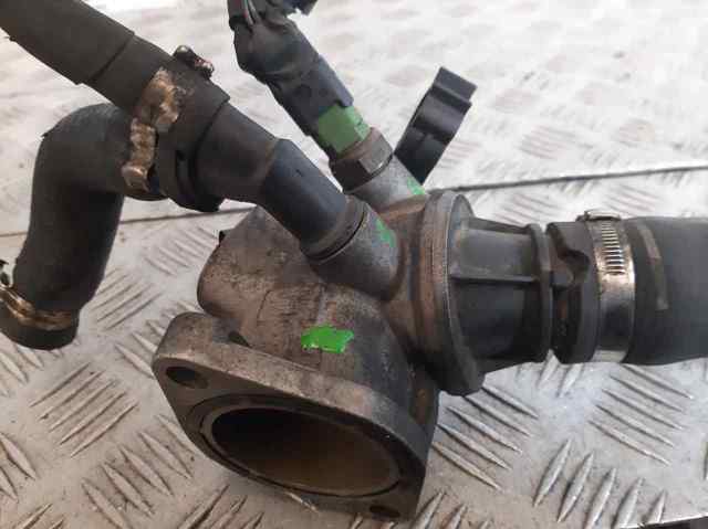 Caja del termostato Fiat Stilo 192