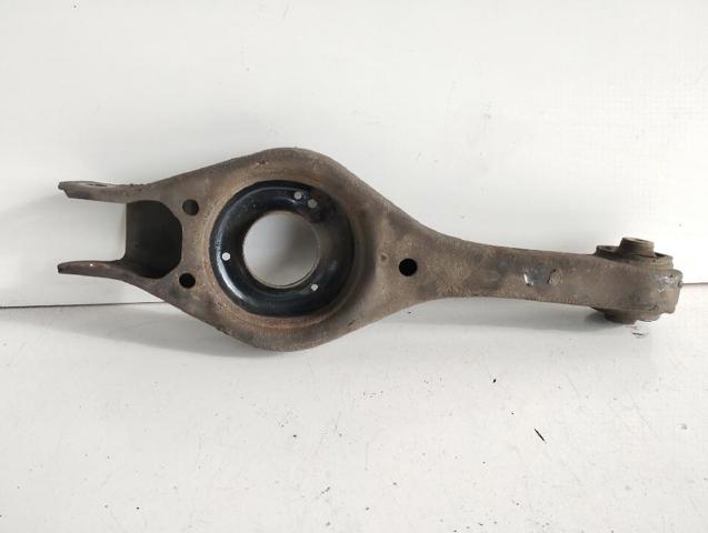 HYUNDAI 552101H100 Brazo inferior trasero izquierdo/derecho  en stock Valencia