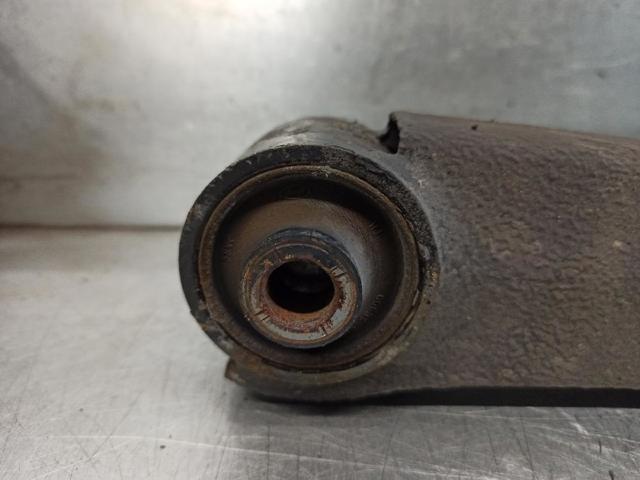 HYUNDAI 552102H100 Brazo inferior trasero izquierdo/derecho  comprar en Ponferrada