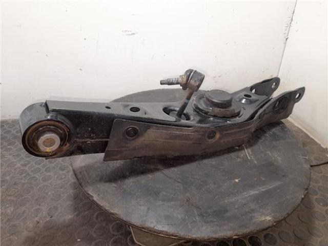 55210D3050 Brazo suspension trasero inferior izquierdo comprar Girona