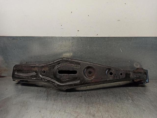 55210D3050 HYUNDAI Brazo inferior izquierdo de la suspensión trasera  disponible Alicante