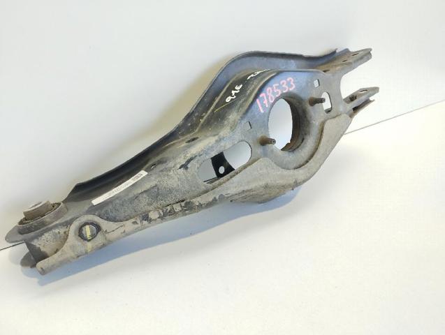 55211N9050 HYUNDAI Brazo inferior derecho de la suspensión trasera  disponible Ourense