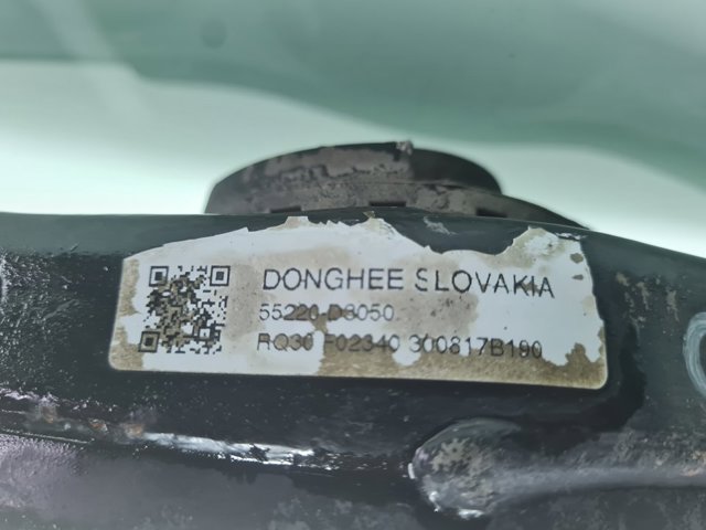 55220D3050 Brazo de suspensión trasero inferior derecho  en stock Sabadell