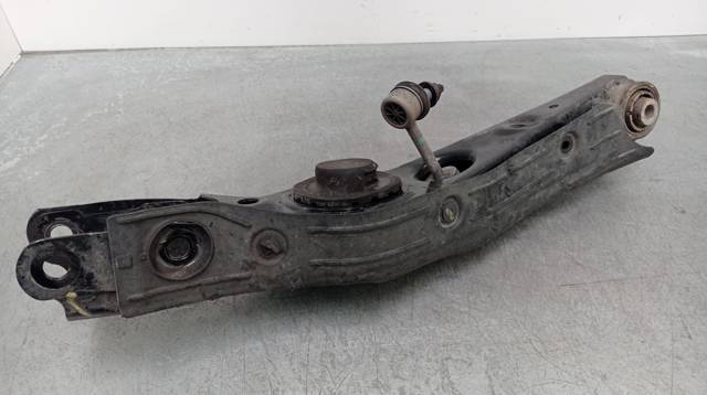 55220D3050 HYUNDAI Brazo inferior derecho de la suspensión trasera  comprar en Jaén