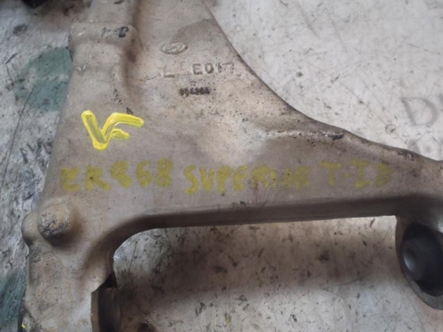 552302B100 HYUNDAI Brazo superior izquierdo de la suspensión trasera  comprar en Jaén