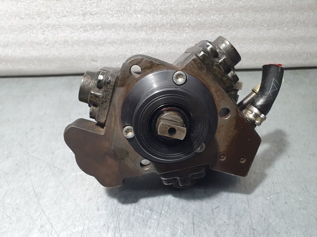 55236707 Bomba de alta presión de combustible  disponible Burgos
