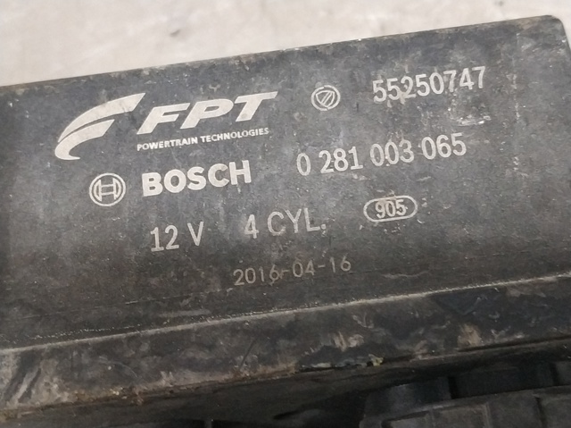 Sensor de temperatura de gases de escape antes del filtro de partículas 55250747 FIAT