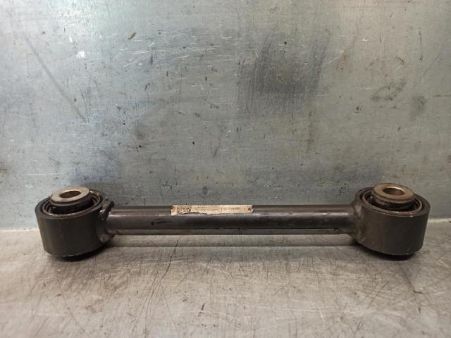 55250D7000 HYUNDAI Barra transversal de la suspensión trasera  en stock Gandía