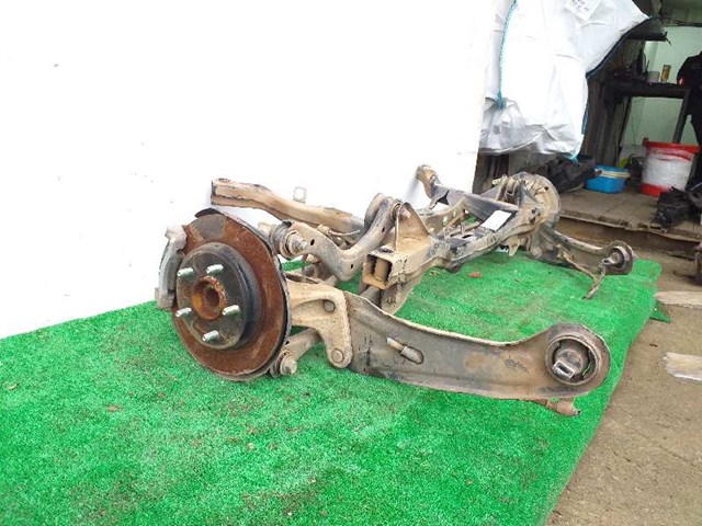 55250G2100 HYUNDAI Barra transversal reactiva de la suspensión trasera  disponible Vigo