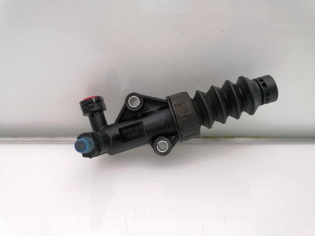 Bomba auxiliar de embrague 55261309 FIAT