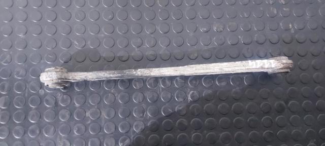 Buje del brazo longitudinal inferior trasero 552903E001 HYUNDAI