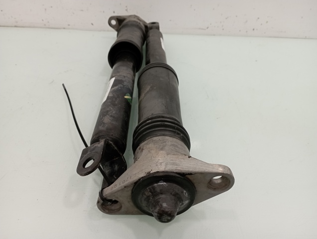 553112L200 HYUNDAI Amortiguador trasero comprar Madrid