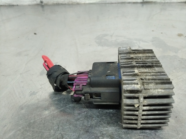 OPEL 55353011 Relé de los calentadores  en stock Salamanca