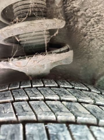 Amortiguador trasero derecho 553612F200 HYUNDAI