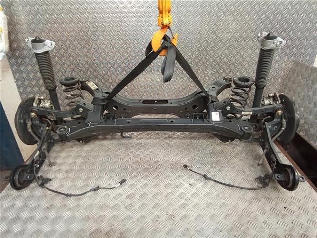 55405D7500 Subchasis trasero soporte motor  disponible Utrera