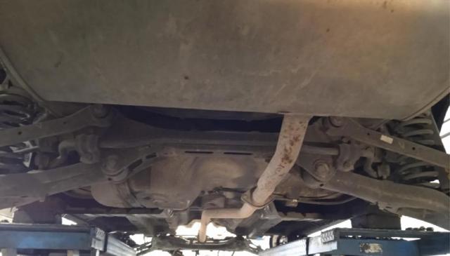 554102S010 Subchasis trasero soporte motor  comprar en Reus