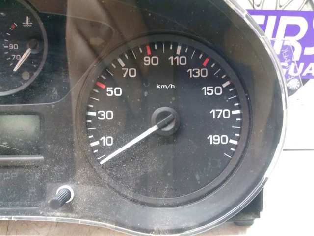 555001310104 PEUGEOT  disponible Vigo