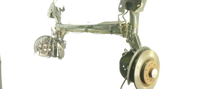 555113267R Subchasis trasero soporte motor  disponible Utrera