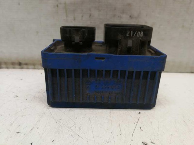 Relé de precalentamiento 55557760 OPEL