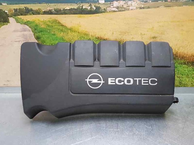 Tapa del motor decorativa Opel Corsa (2006-2015)
