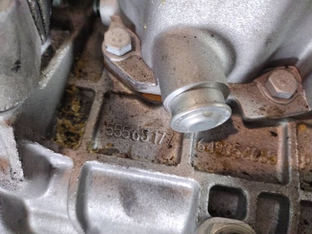 OPEL 55565177 Caja de cambios manual completa  comprar en Ponferrada