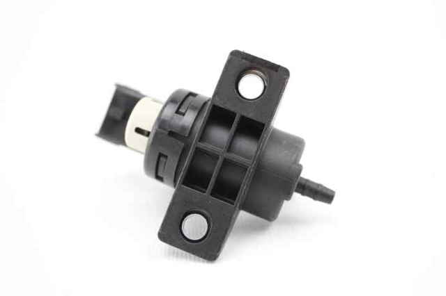 55566051 Válvula de solenoide de control de mariposa EGR  disponible Burgos