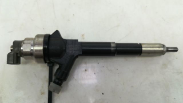55567729 OPEL Inyector de combustible  comprar en Oviedo