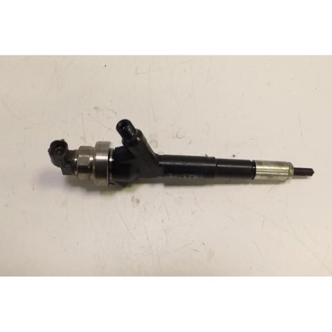 55567729 Inyector de combustible  disponible Burgos