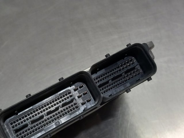 55575349 Unidad de control del motor (ECU)  comprar en Reus