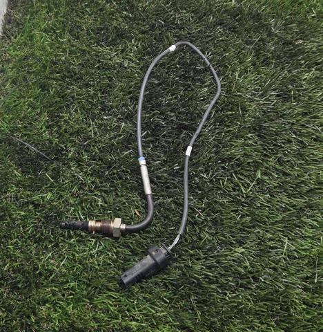 Sensor de temperatura de gases de escape antes del catalizador 55581654 OPEL