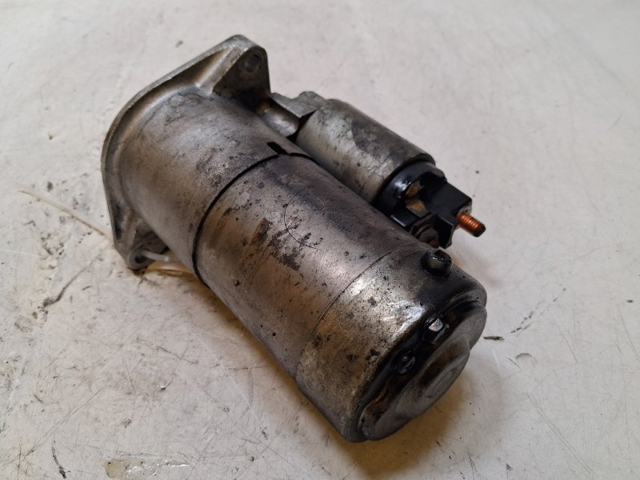 55585237 Motor de arranque  disponible Utrera