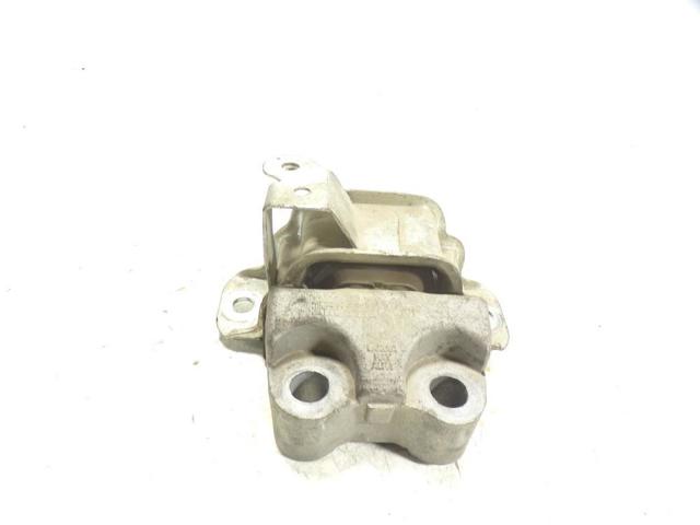Taco de motor 55700434 FIAT