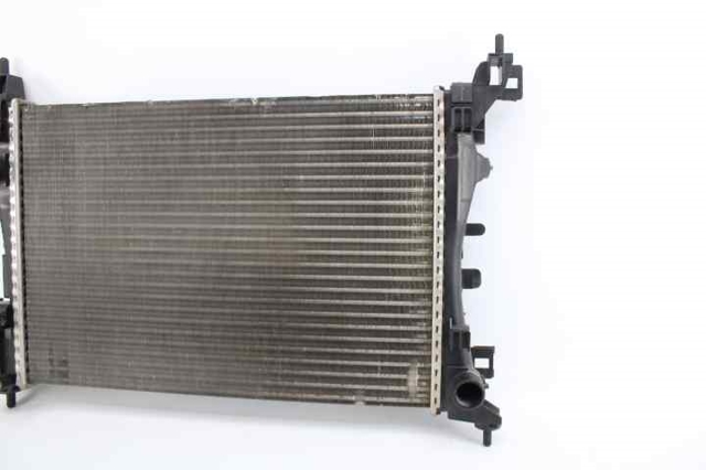 FIAT 55700447 Radiador  en stock Salamanca