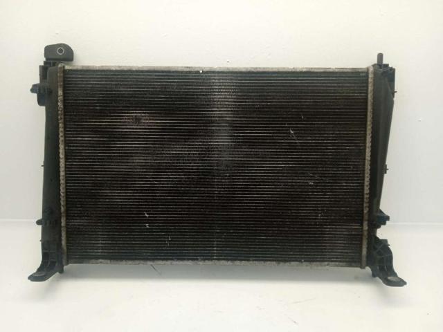 55700617 Radiador de refrigeración del motor  disponible Burgos