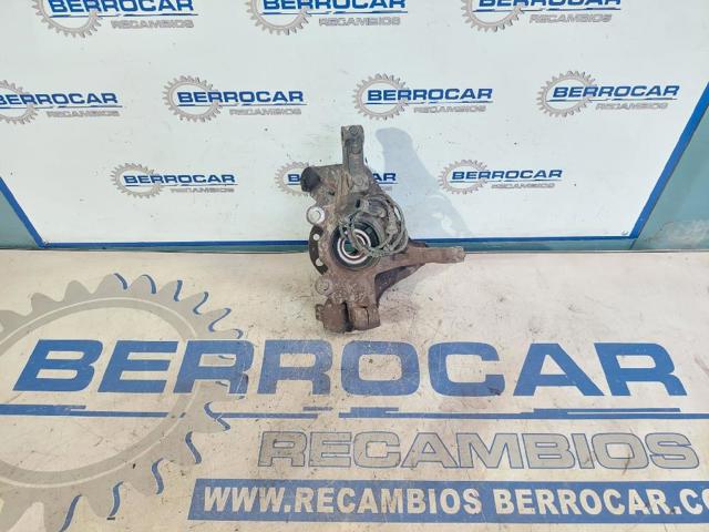 Buje de rueda delantero 55701433 OPEL