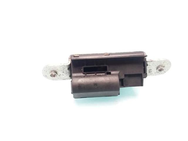 55701971 Cerradura de tapa de maletero  comprar en Pontevedra