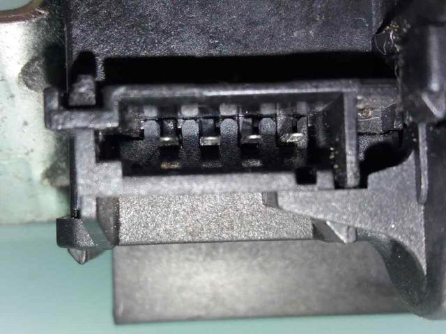 FIAT 55701971 Cerradura de tapa de maletero  comprar en Ponferrada