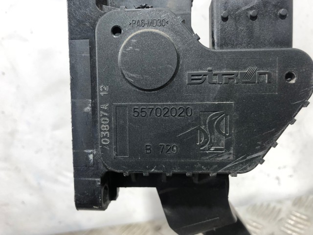 55702020 FIAT Pedal del acelerador  disponible Alicante