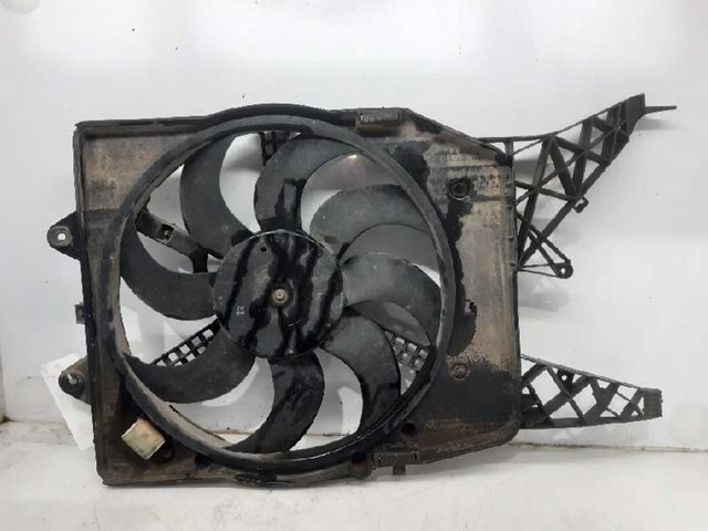 OPEL 55702236 Ventilador del radiador  en stock Terrassa