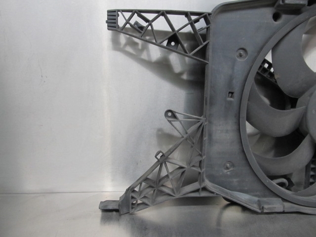OPEL 55702236 Ventilador del radiador  comprar en Murcia