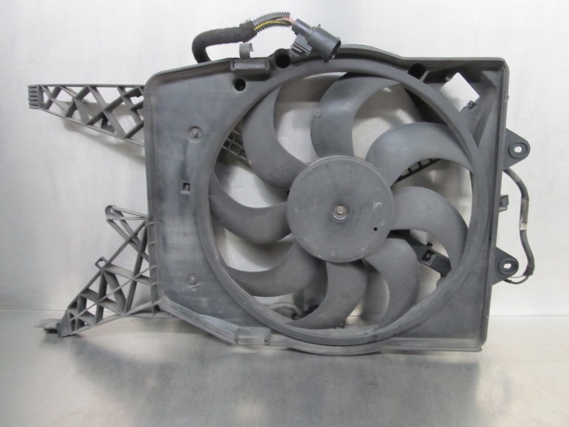 55702236 OPEL Ventilador del radiador  en stock Gandía