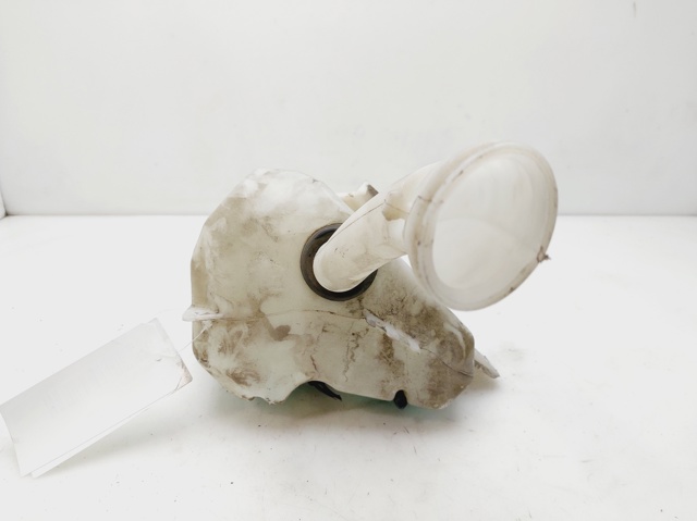 Comprar Deposito de agua de limpiaparabrisas Corsa  S07
