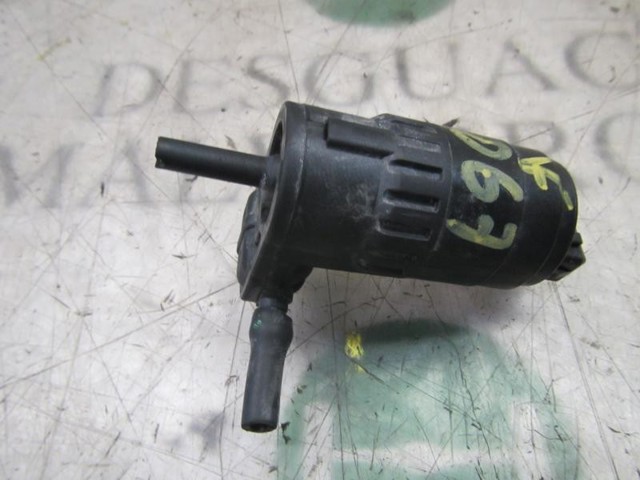 FIAT 55702893 Bomba de agua limpiaparabrisas, delantera  en stock Salamanca
