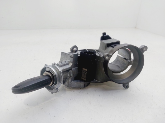 55703083 Opel