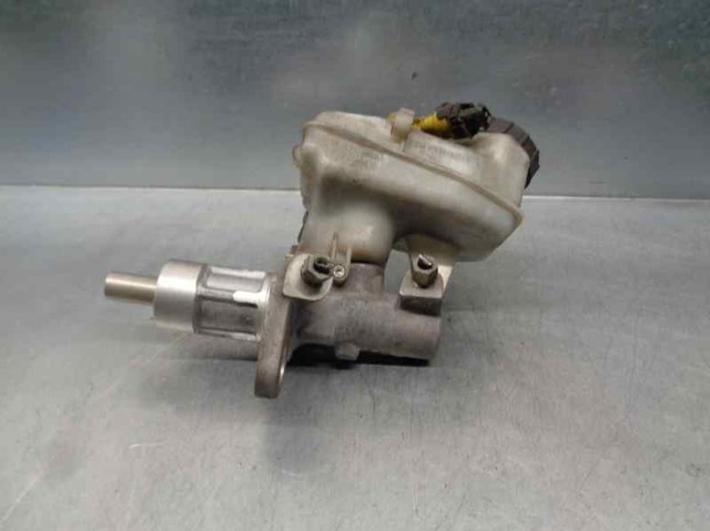 Cilindro principal de freno Opel Astra