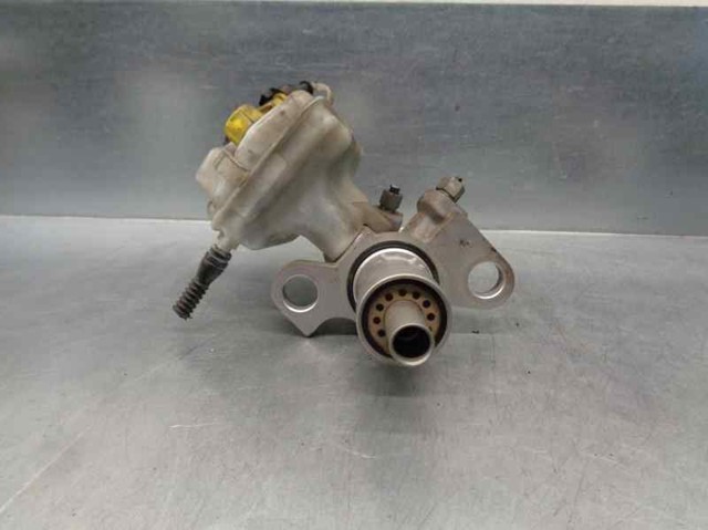 Cilindro principal de freno Opel Astra