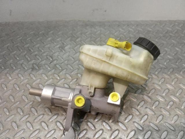 Cilindro principal de freno 558404 OPEL