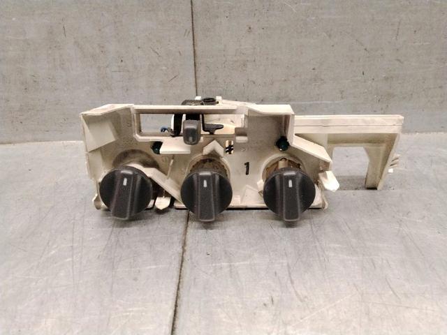 Unidad de control de la ventilación Toyota Corolla (1997-2001)