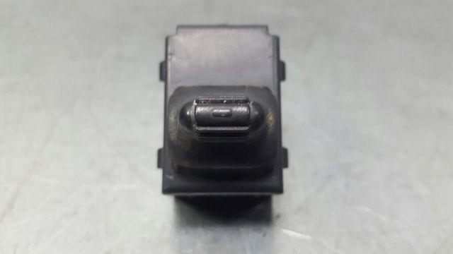 56007695 Chrysler